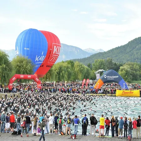 Detached Wooden In Carinthia Near The Simonhoehe Area Шале