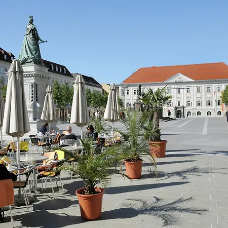 Detached Wooden In Carinthia Near The Simonhoehe Area