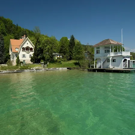 Chalet Detached Wooden In Carinthia Near The Simonhoehe Area *